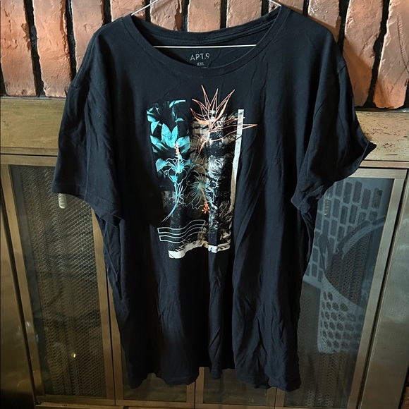 Apt. 9 Black Graphic Tee with Blue and White Accents - Picture 1 of 5